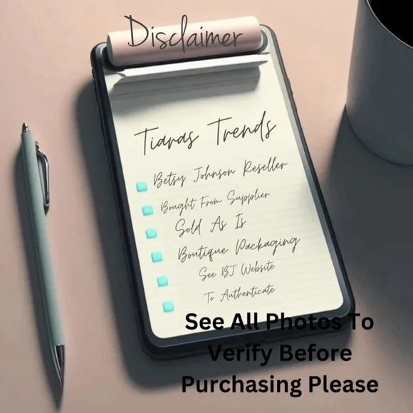 Betsy Johnson Bee Rhinestone Stud Earrings - Picture 12 of 12